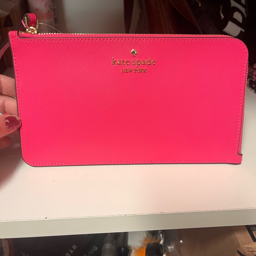 Kate Spade Medium L Zip Lucy Wristlet